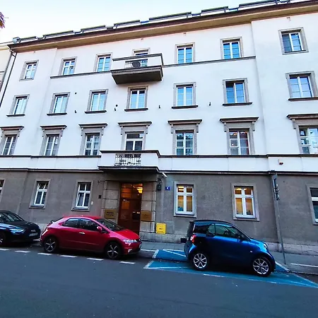 Daniel Apartment